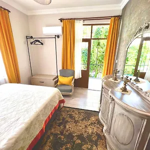 Konukzade Oldtown Apart Guest house